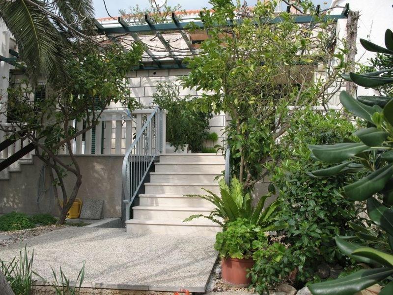Apartment In Bol With Sea View, Terrace, Air Conditioning,Wifi 3634-2 Екстериор снимка