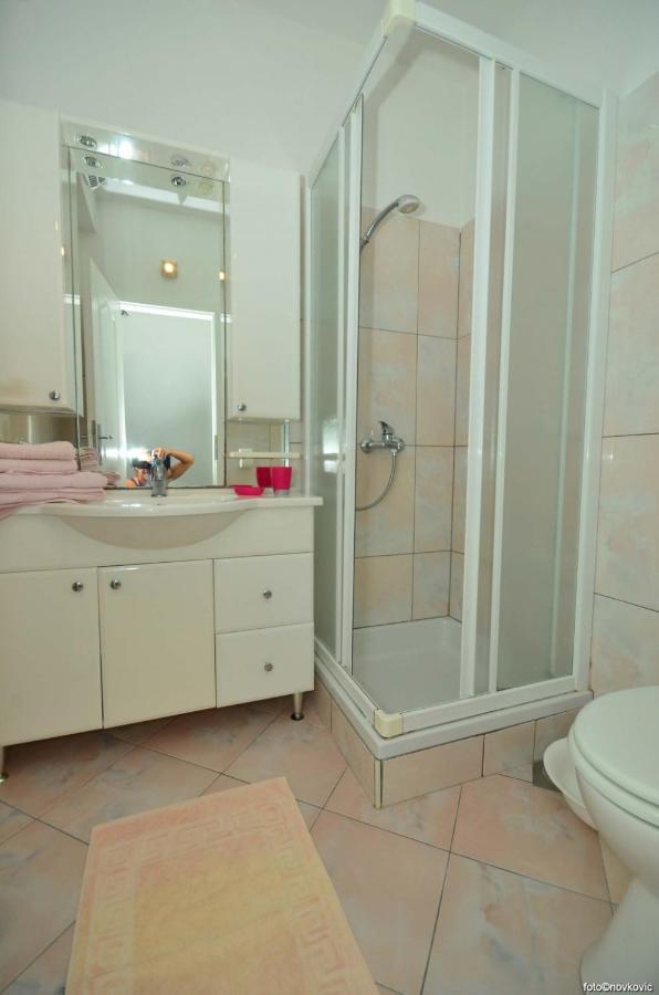 Apartment In Bol With Sea View, Terrace, Air Conditioning,Wifi 3634-2 Екстериор снимка
