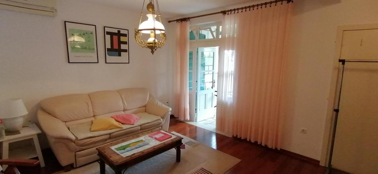 Apartment In Bol With Sea View, Terrace, Air Conditioning,Wifi 3634-2 Екстериор снимка